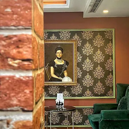 Queen Hotel Tirana